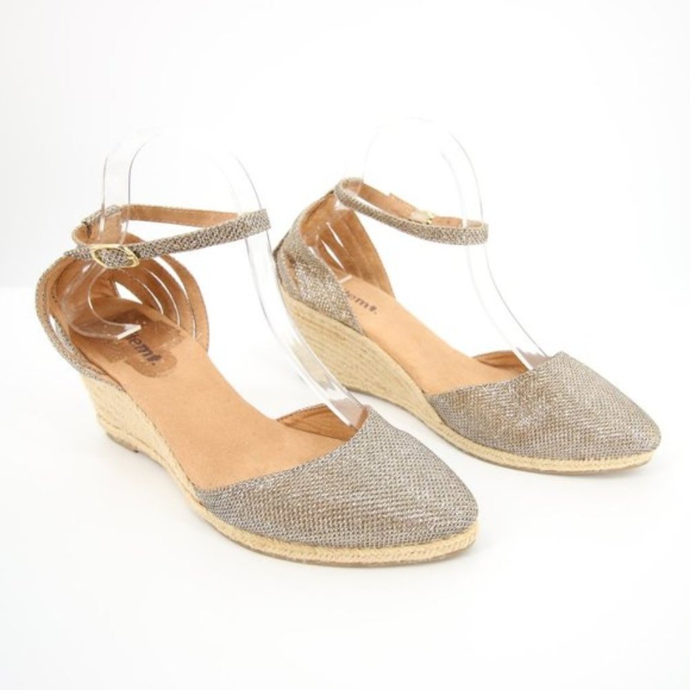 White Mountain Gold Espadrille Wedges Woven Size 8.5